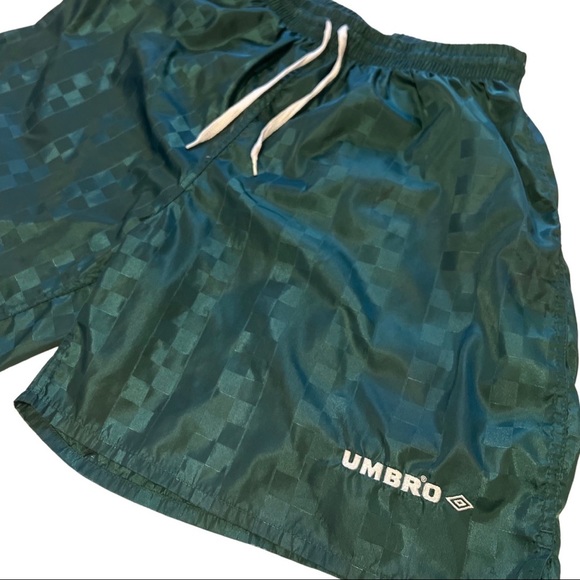 ᴜᴍʙʀᴏ ꜱʜᴏʀᴛꜱ - Picture 2 of 5